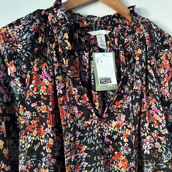NWT - H&M Floral Tie Detail Blouse - Picture 3 of 7